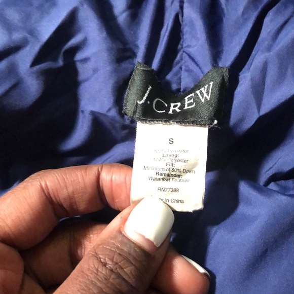 J. CREW DOWN FILLED WOMANS  BLUE PUFFER VEST ✨ - Picture 4 of 8